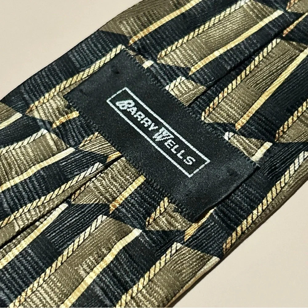 Barry Wells 100% Silk Striped Black and Gold 59” Men's Tie